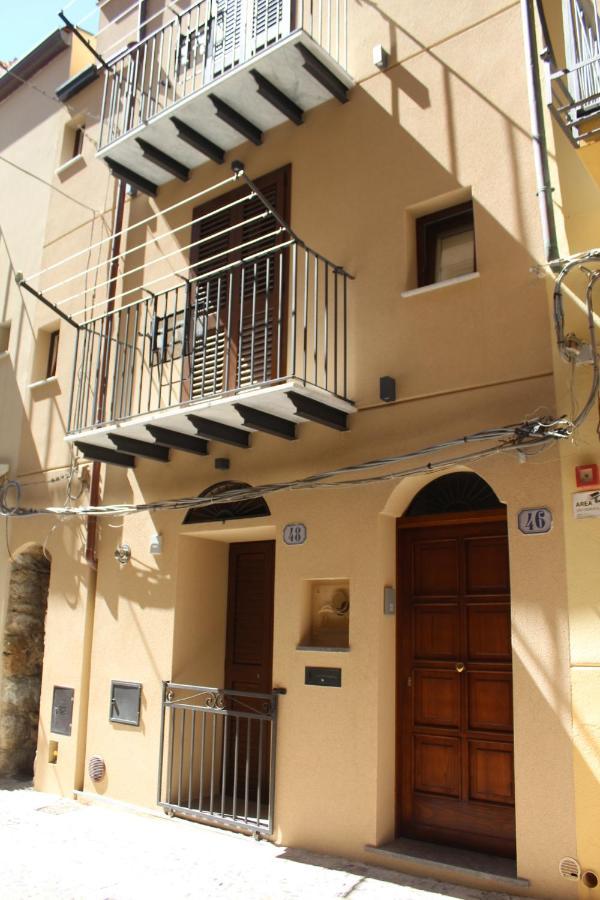 Maresole Cefalu Bagian luar foto